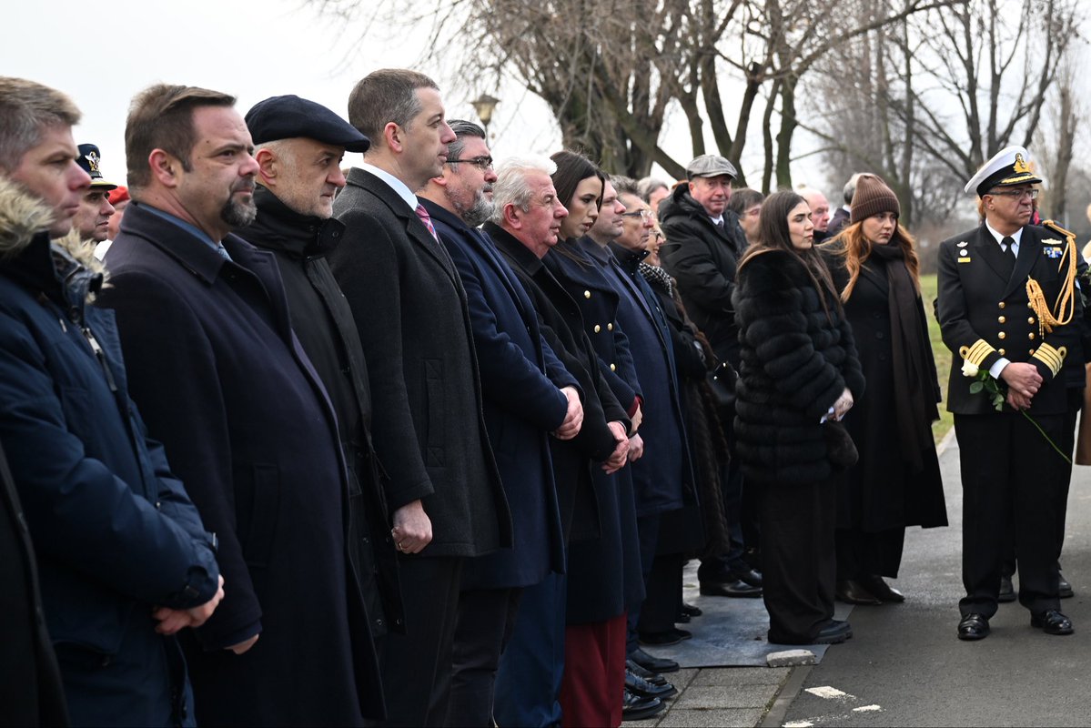 This morning I attended the state commemorative ceremony marking the International #HolocaustRemembranceDay, the greatest calamity that befell modern humanity.

We paid tribute to the millions of #Jewish and non-Jewish men, women and children whose lives were annihilated by the
