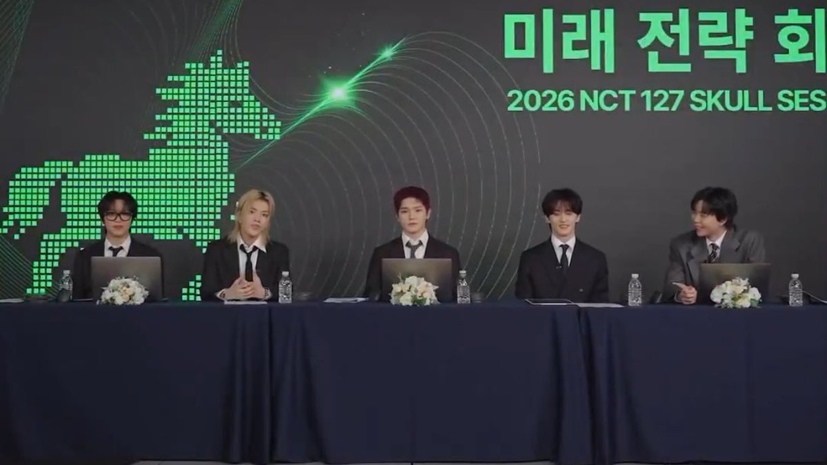 poo9932's tweet image. 127เดย์ไม่     ประชุมไตรมาสใช่