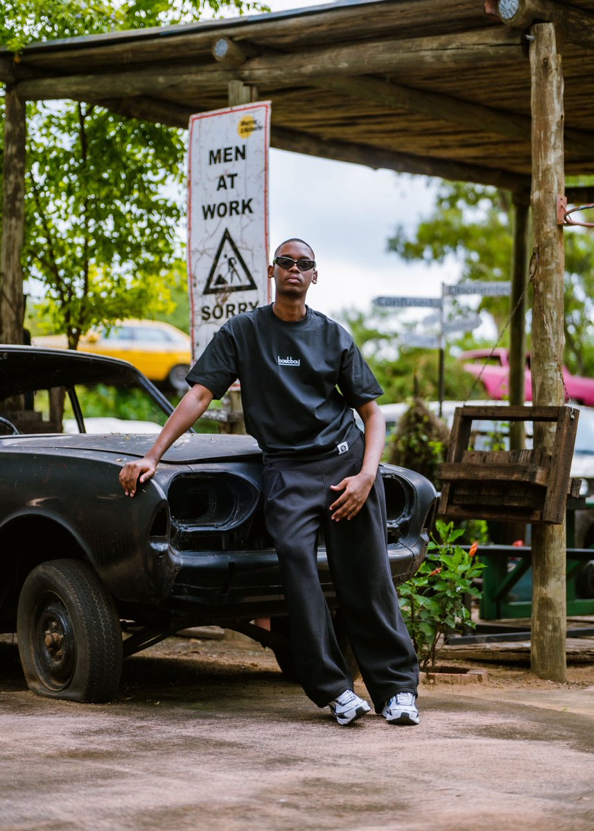 Massive Boy . tweet media