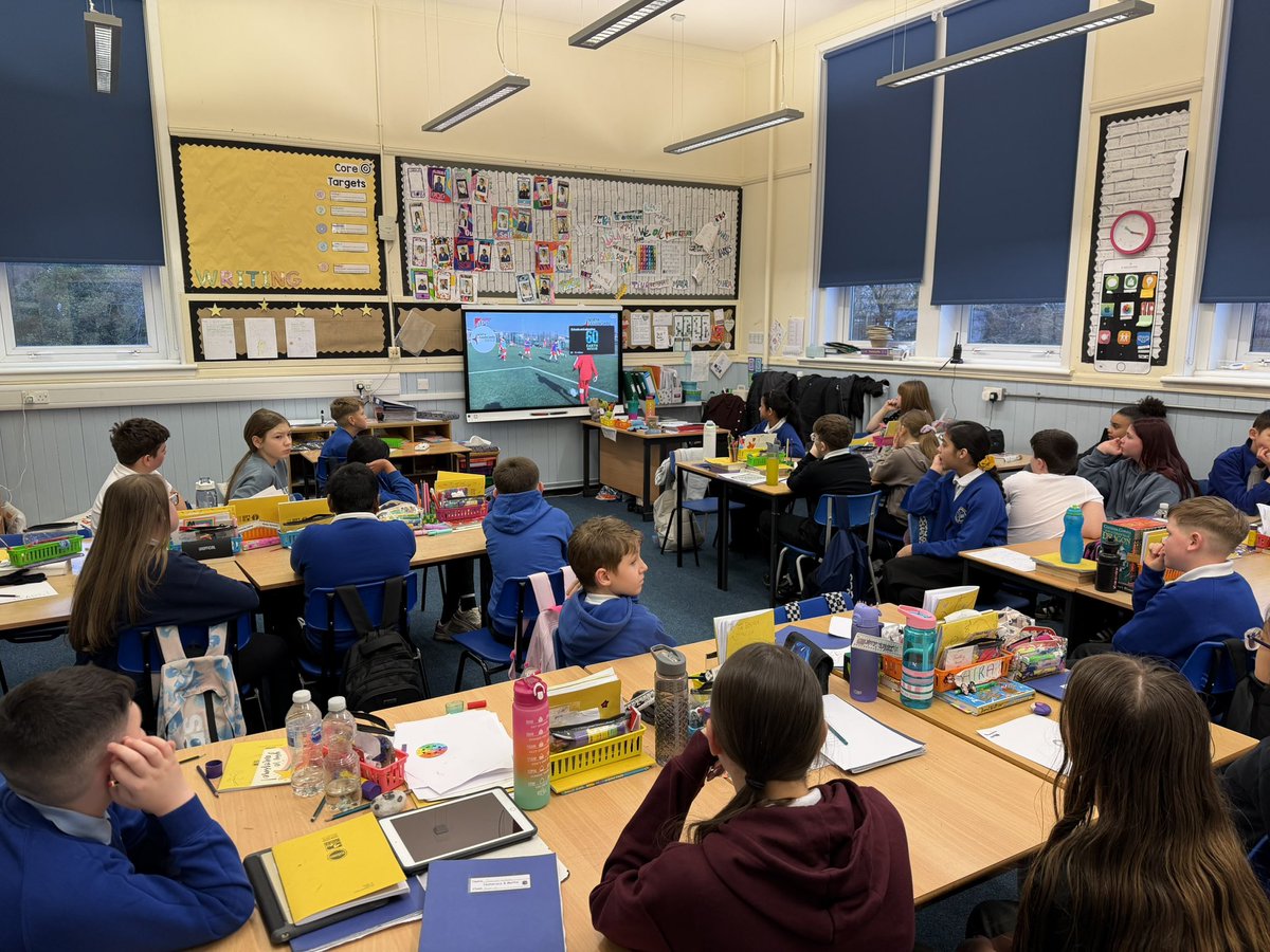 Braidhurst Faculty of HWB 🏓🍎 tweet media