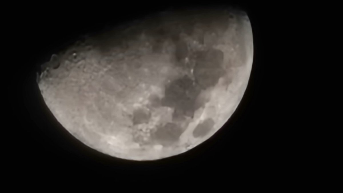 bb10bee's tweet image. 🌔