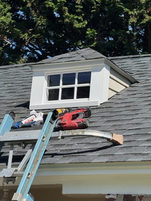 cobbbros's tweet image. Removed deteriorated window trim and installed new properly sealed trim around this window. The update improves weather resistance, longevity, and overall curb appeal. #exterior #homeimprovement
