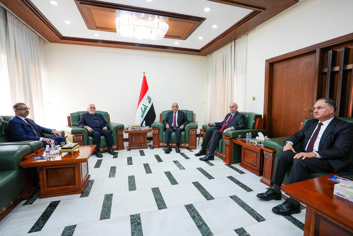 الحرس السني القديم يجتمع في ظرف يحتم أن تكون هناك خطوط دفاع سني حقيقية امام التحديات القادمة برؤية جامعة وطنية بما يتلائم مع التركيية الجديدة للمكونات الأخرى