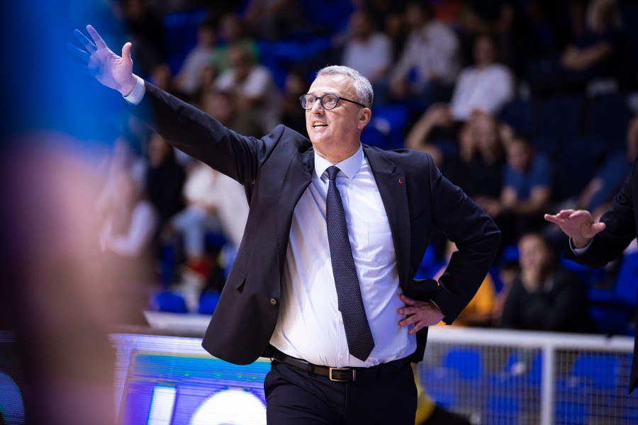 🚨💣 Dejan Radonjić has reached a deal with Zenit Saint Petersburg, where he will continue his career.

The dismissed Sekulić will be replaced by Montenegrin specialist Dejan Radonjić, according to RTCG and Basketball Sphere.

#Zenit #Radonjic