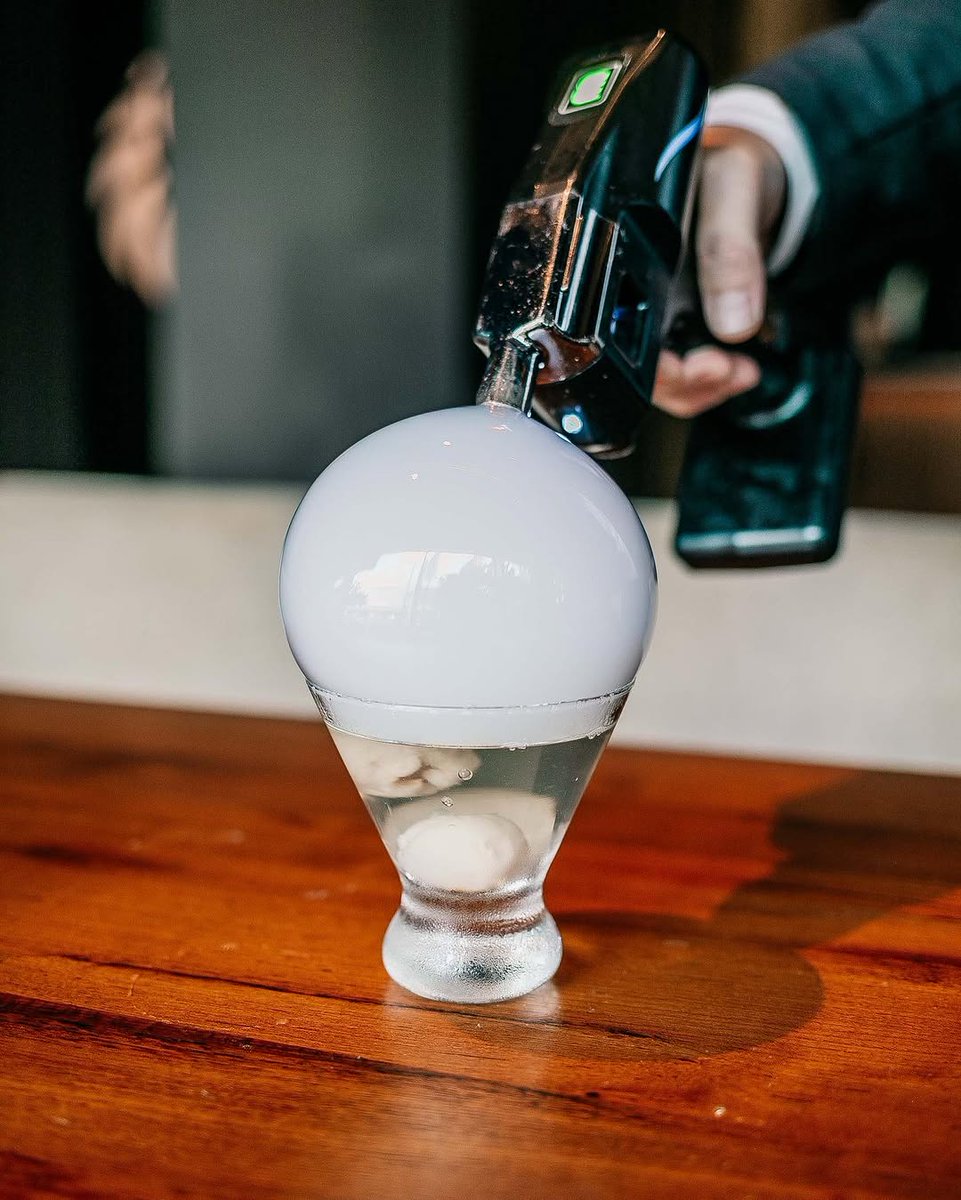 Angela's House tweet media