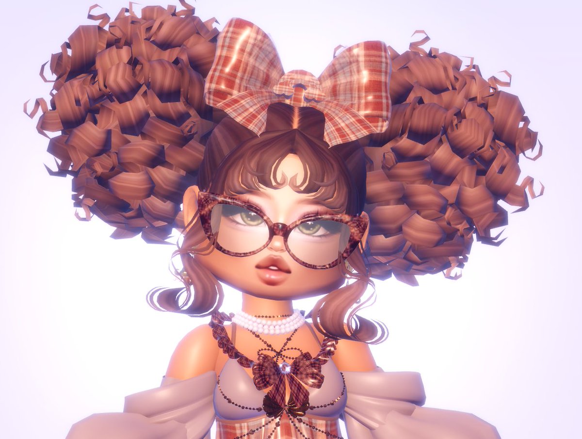 forgot this bow existed...

#rh #royalehigh #roblox #dressupgame #robloxdressup #RHTC <a href="/RoyaleHighValks/">Royale High ✨</a>