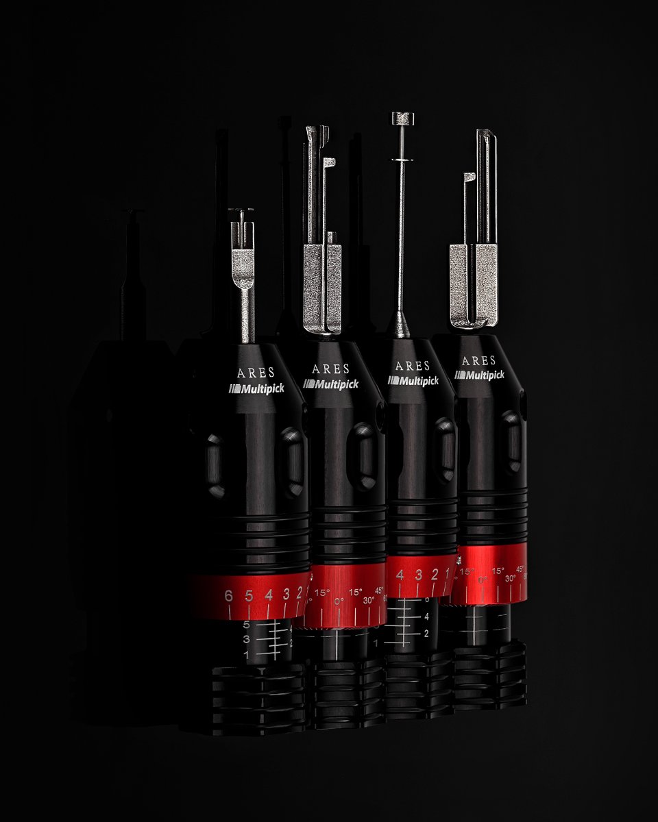 Multipick tweet media