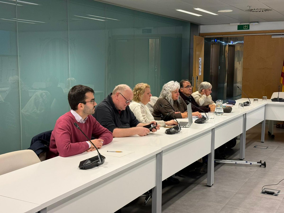 PROUBARRERES tweet media