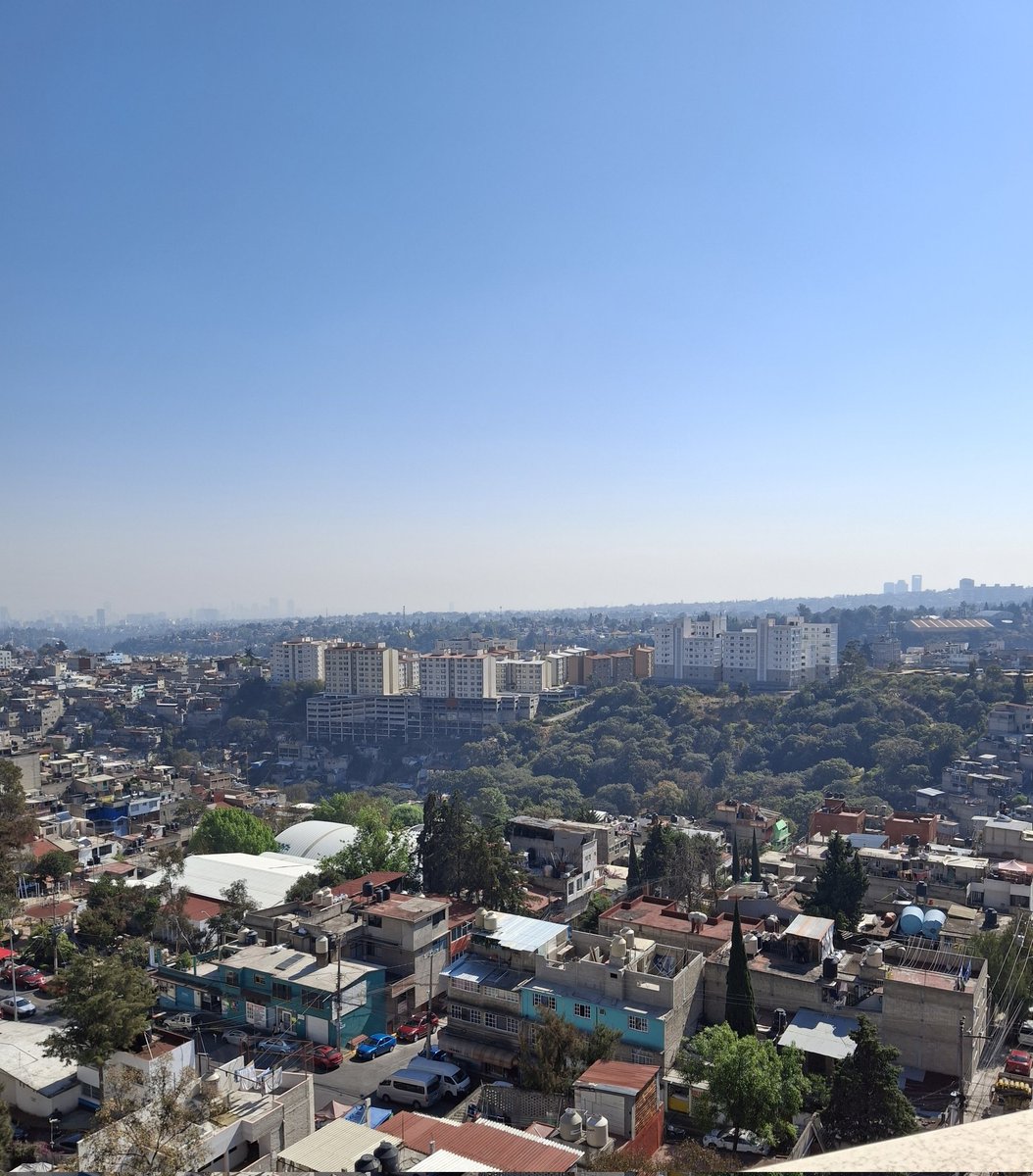 No sabes que buen combo, café y "María" de los Tacvbos y esta vista
Gracias✨️☕️👏🏽
#Lunaalaire <a href="/LunaOlivia/">Olivia Luna ✨</a> <a href="/ruidoblancofm/">Ruido Blanco FM ⚡️</a>