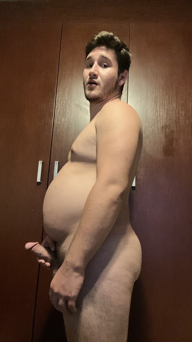 Ffattles tweet media