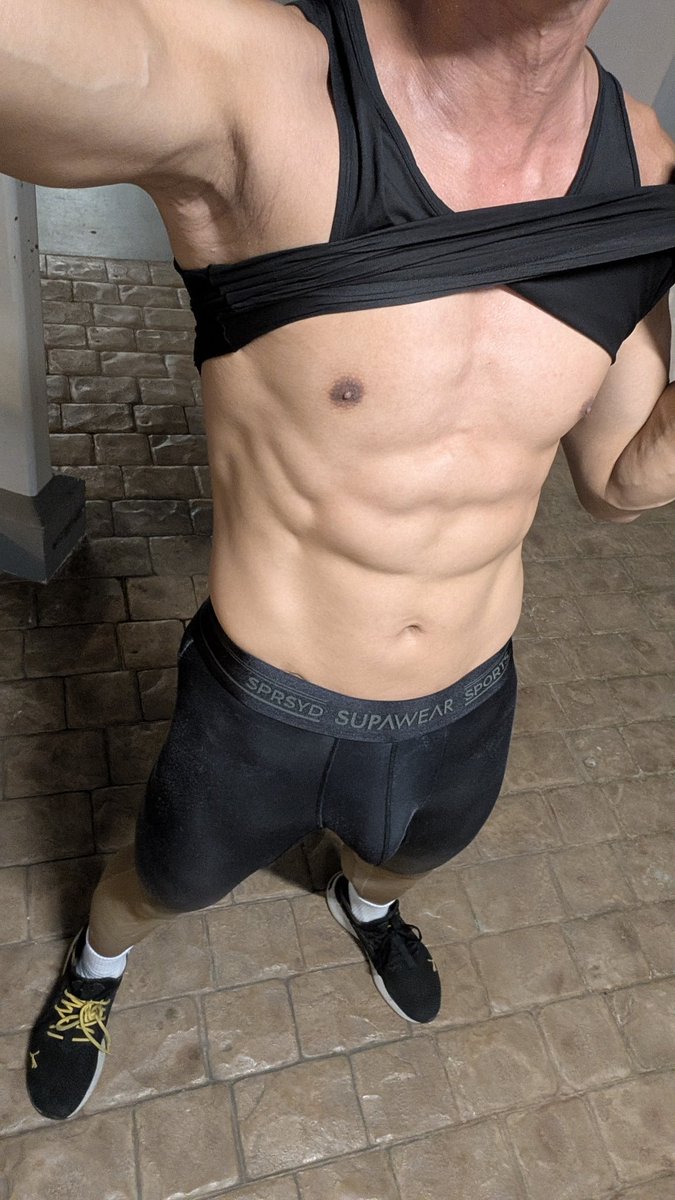 CheeFitness tweet media