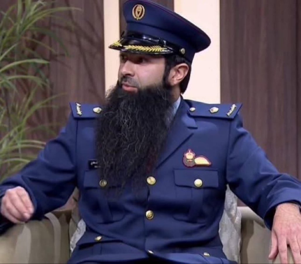 وما زآنت اللحى الا بك يا بو عبدالعزيز شاء من شاء وابى من ابى