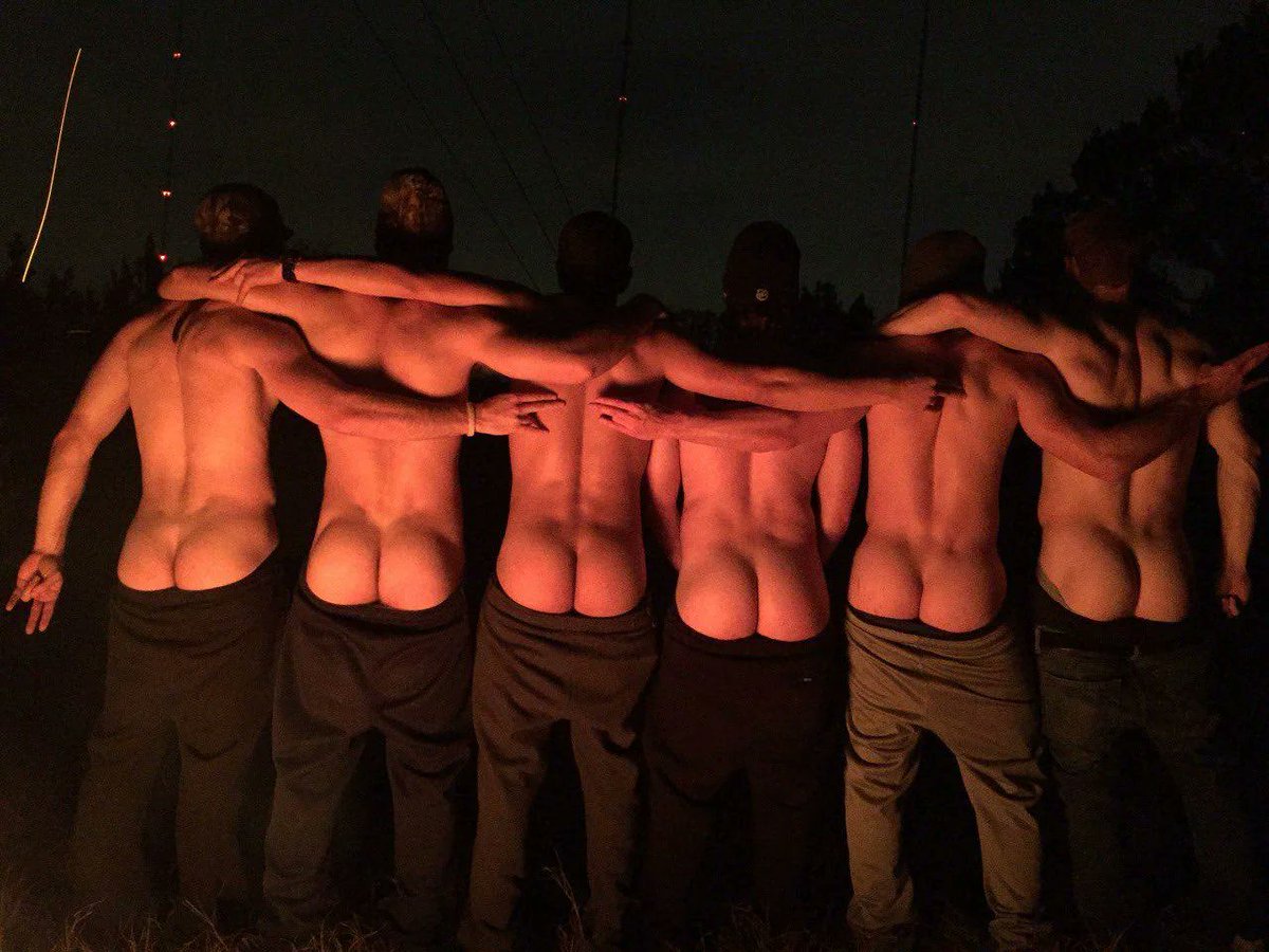 str8 blokes tweet media