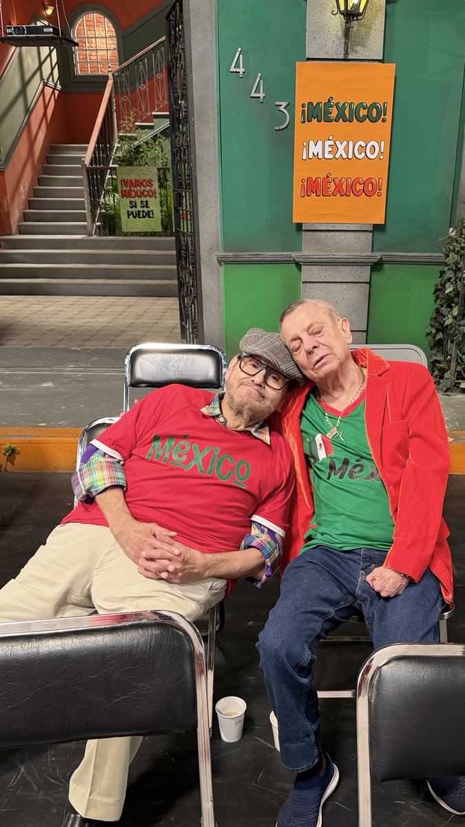 Edgar Vivar tweet media