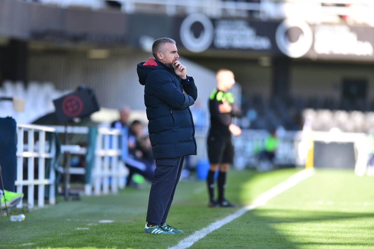 FCCartagena_efs's tweet image. OFICIAL |

Javi Rey deja de ser entrenador del FC Cartagena
#MuchaSuerteJavi

fccartagena.es/noticias/javi-…