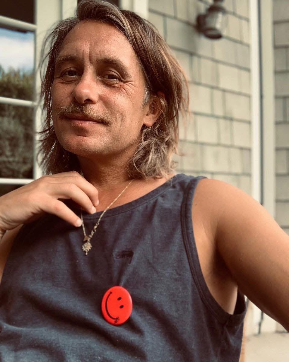Aujourd’hui nous souhaitons un très bon et très joyeux anniversaire à Mark 
Hâte de le retrouver sur scène lors de la prochaine tournée « The Circus »
Mark Owen HAPPYBDAY 
#birthdaywishes #markowen #happybirthday