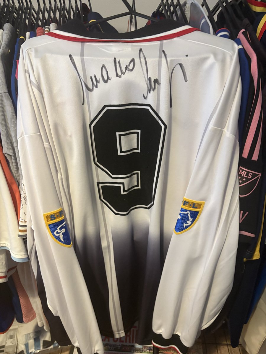 Kings of Lyon tweet media