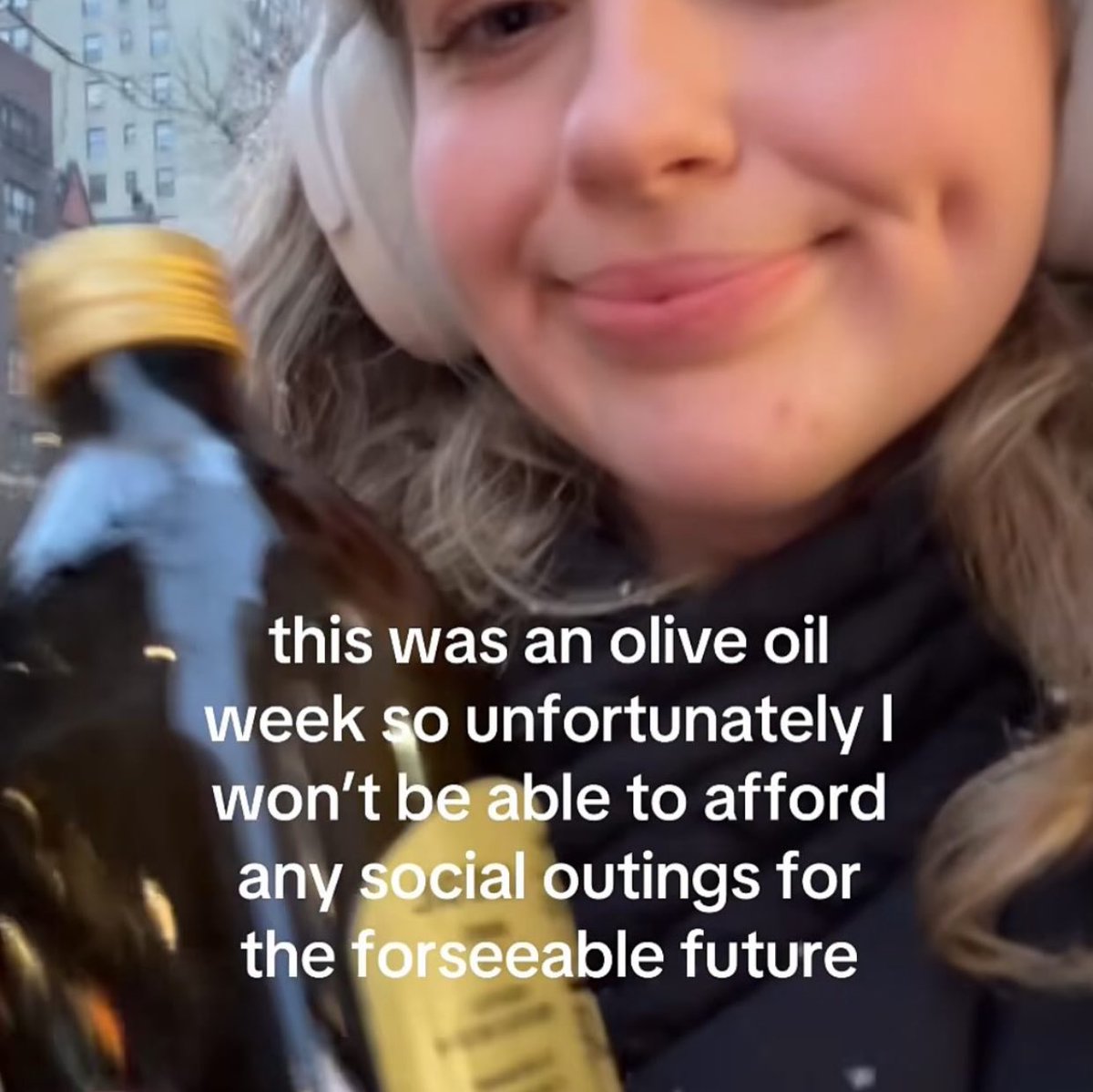 whotfisjovana's tweet image. 