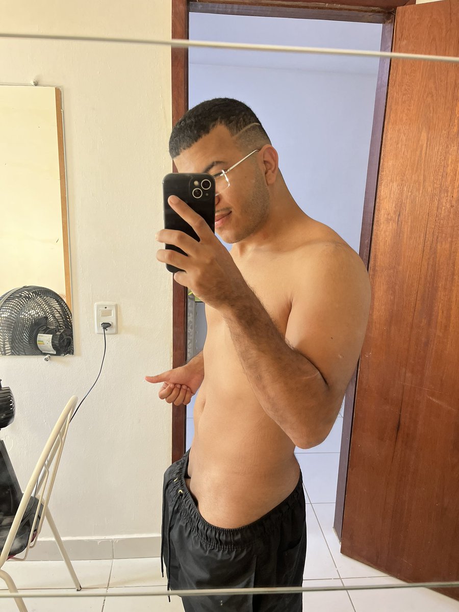 uberderick's tweet image. Acordei com ele desse jeito, querendo sair do short 🔥🍆

Clique no link e veja conteúdos sem censura!

Link 👉 privacy.com.br/profile/derick…