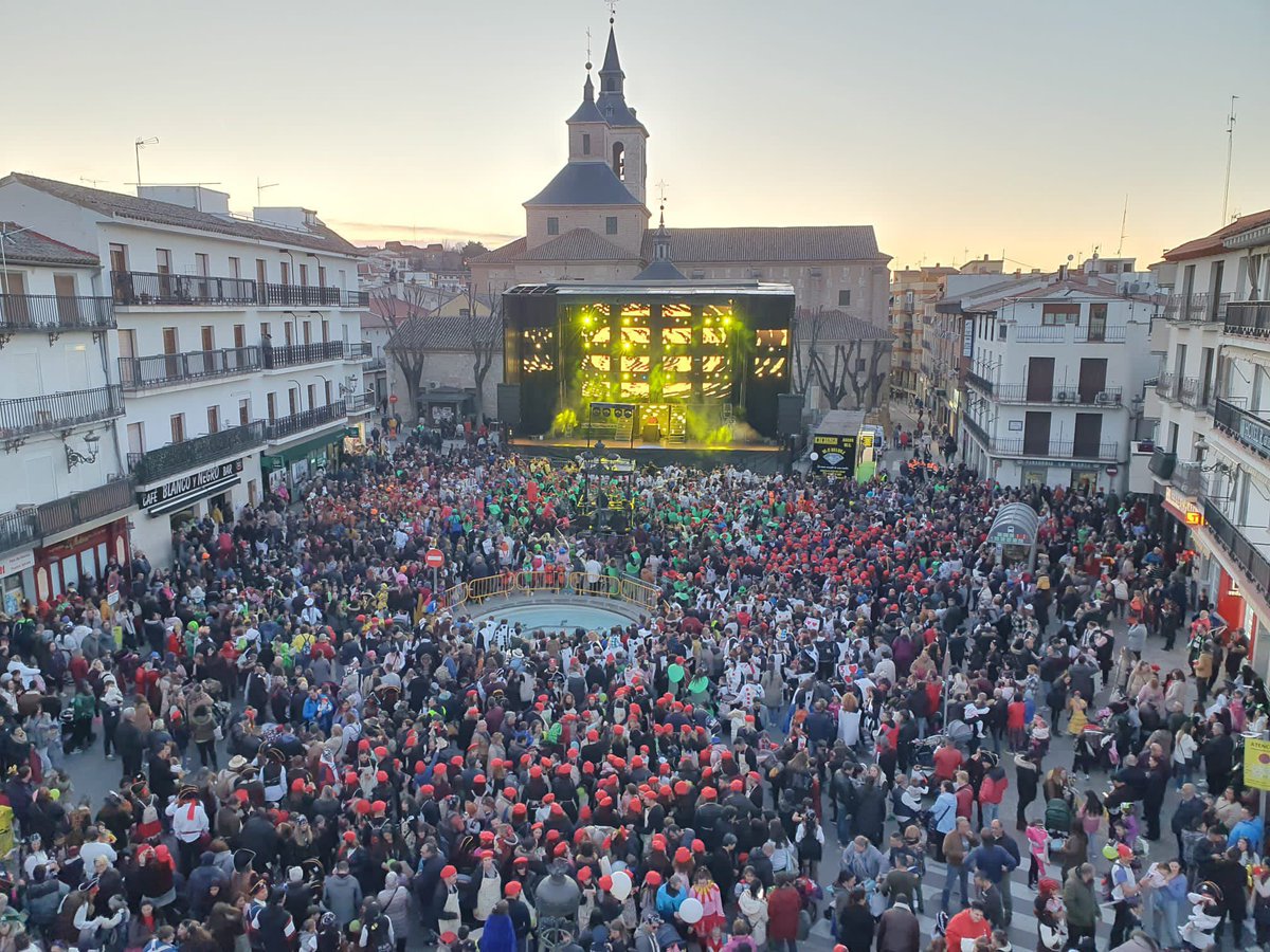 El gobierno de PP y Vox convierte el Carnaval Infantil en una competición entre asociaciones con un objetivo claro: recortar subvenciones.

Incumplen las bases y penalizan a AMPAs que trabajan de forma altruista por nuestros niños. El carnaval es ilusión, no recortes encubiertos.