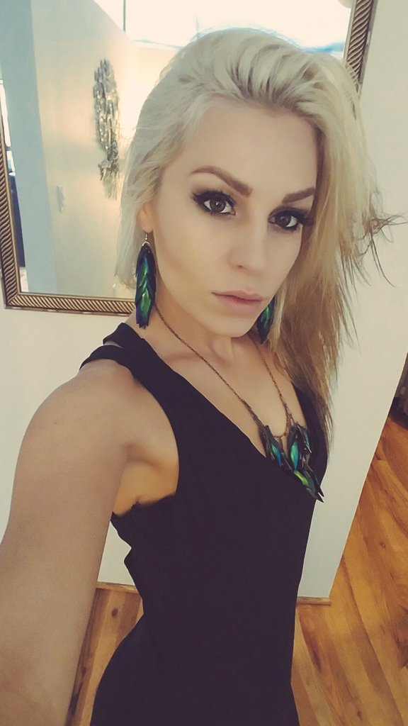 DashaJansen tweet media