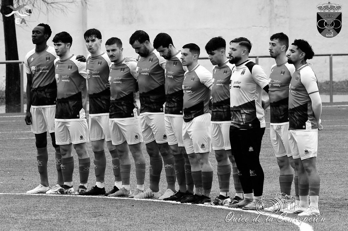 Desde la Asociación Deportiva Villar del Rey guardamos, este pasado domingo, un minuto de silencio antes del inicio del partido en honor a las víctimas del accidente de trenes de Adamuz. Nuestro más sentido pésame a sus familias y seres queridos.