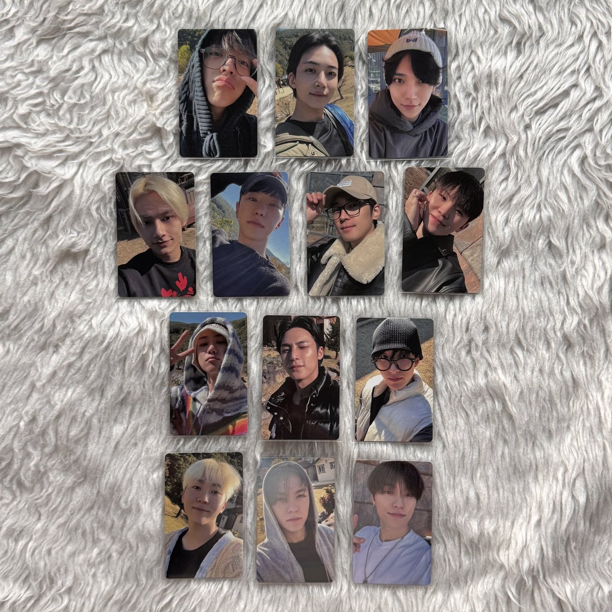 help rt. wts lfb

[on hand ph]

seventeen in the soop 2 vod set 

no soonhan! (jeonghan, hoshi)

2,000 set

dop: 1 week

reply/dm me to order.

svt its2 scoups joshua jun wonwoo woozi the 8 mingyu dk seungkwan vernon dino