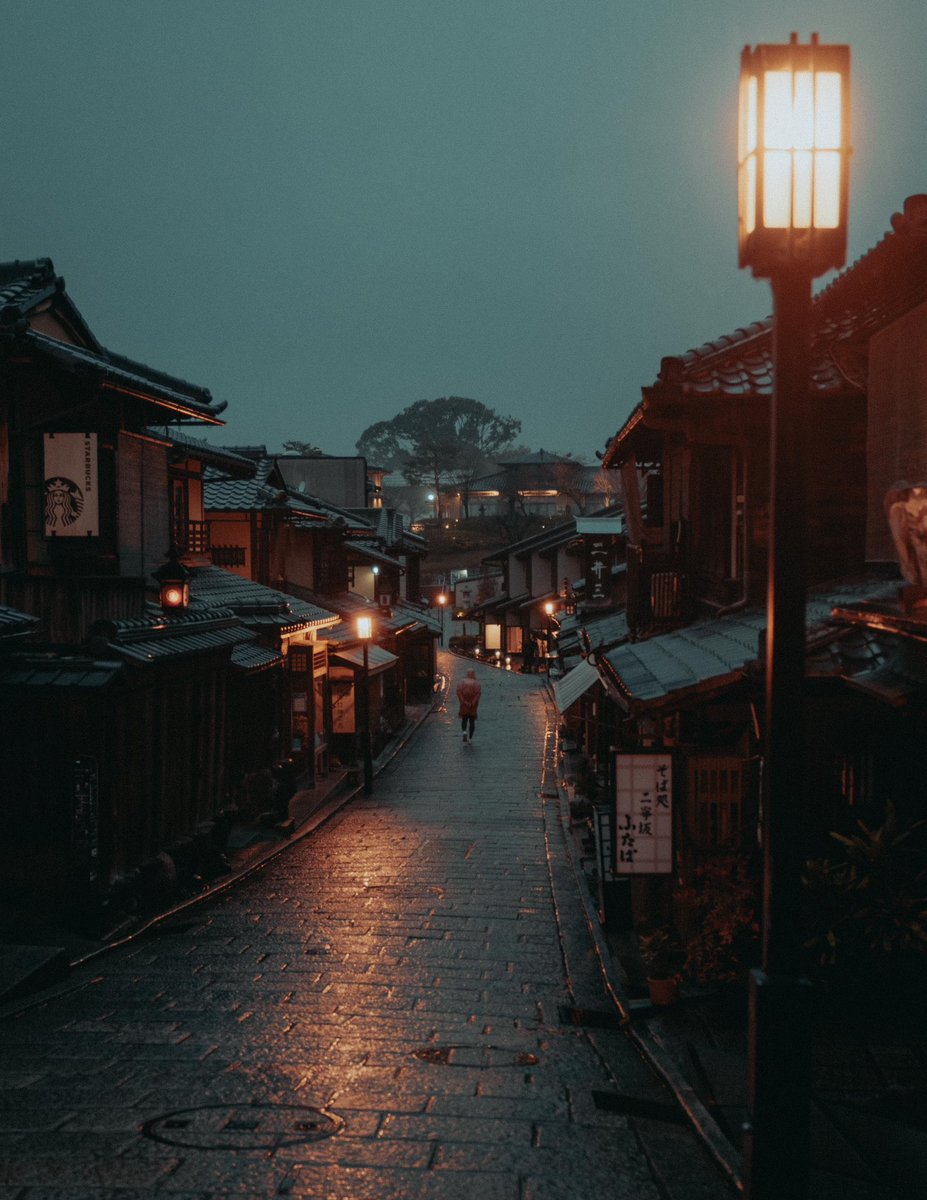riki_shinagawa's tweet photo. Rainy days in Kyoto https://t.co/VfPb1nxjZq