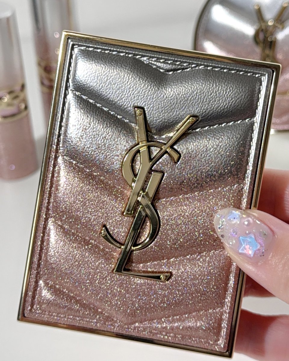 パケもキラッキラ💎 YSL クチュールミニクラッチ 126 スパークリング