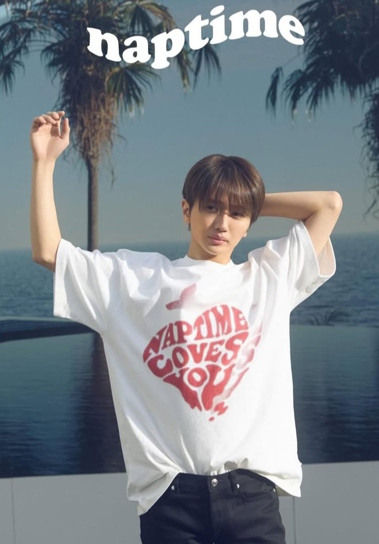 8qmklol's tweet image. イチゴの萼(がく・へた)なのかな？
クジラのFluke(尾びれ)なのかな？？
って思ってたら
両方だったんだね🫰🏻🍓🐳

#Naptime. #SS26 #Nissy