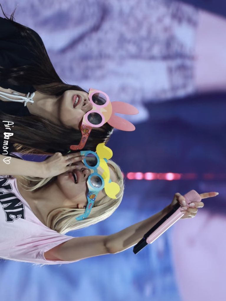 rosé pics (@rosespics) on Twitter photo 