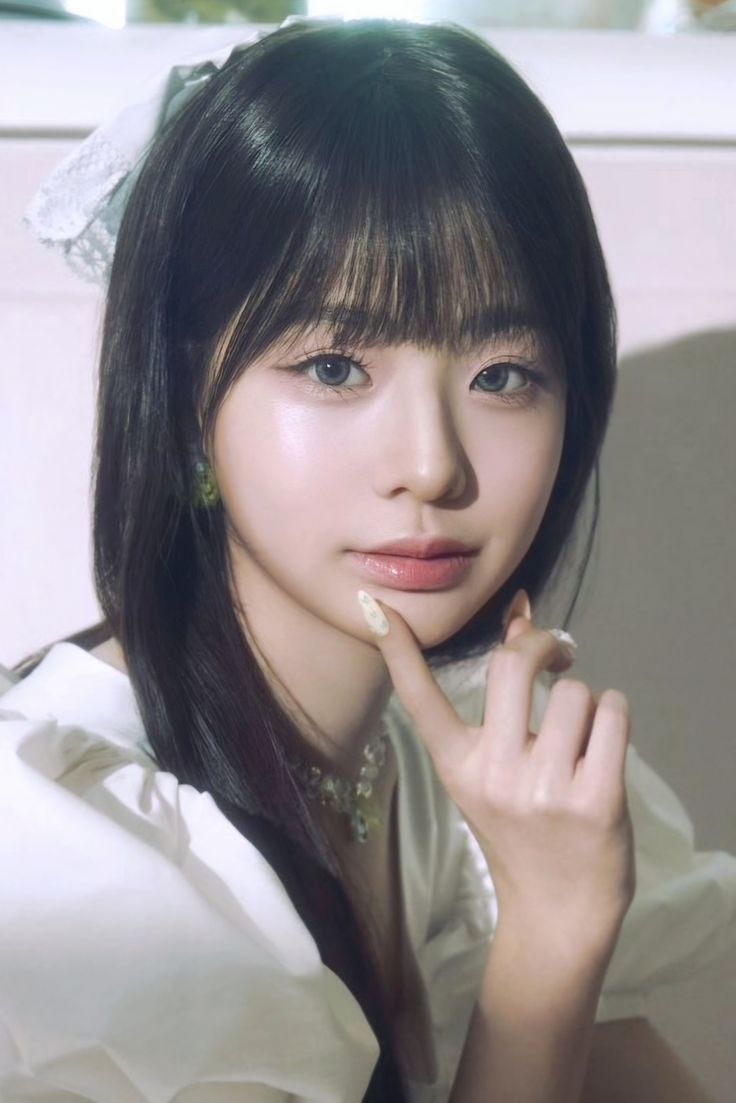 UNIS BASE tweet media