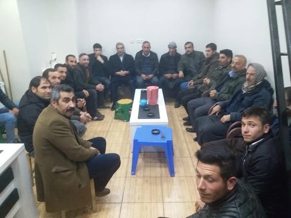 Siverek Dehvari Dernek temsilciliği ilçe Başkanımız Hikmet Colo Yapmış olduğu hizmetlerden dolayı kendinlerine teşekkür ederiz ve İş hayatında başarılar dileriz
Allah Sağlık Sıhhat ve Huzur İçinde Hayırlı Uzun Ömürler Versin.