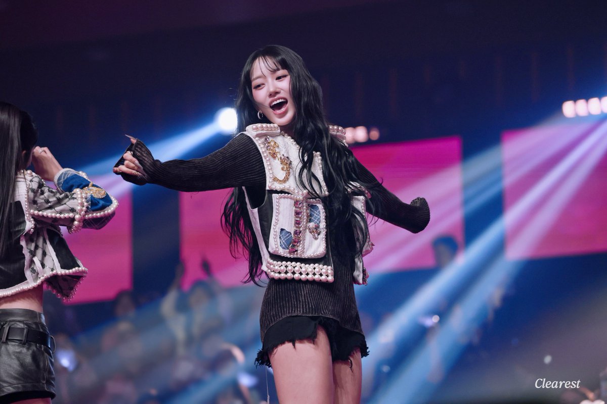 𝑪𝒍𝒆𝒂𝒓𝒆𝒔𝒕 tweet media