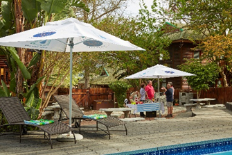 First_Group_ZA's tweet image. Escape to the heart of the Garden Route at Knysna River Club 🌿☀️It’s the perfect place to slow down and reconnect this summer 🌊✨

Find out more: bit.ly/3rcnLsE

#KnysnaRiverClub #FirstExchange #GardenRouteGetaway