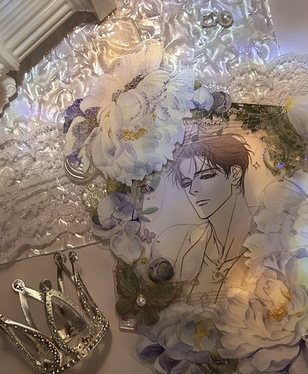 Shionsay's tweet photo. a gentle breeze caressing your face
 🍃                                                        🍂

#펄 #perle 
@aa_thurrr https://t.co/QrBENy73je