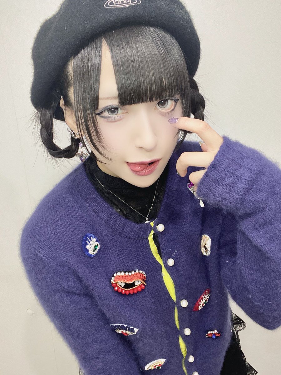 #おうちでてふてふ ゲーム配信ありがとうでした🥀
なーんだかずっと笑ってた
君たちのおかげで良い夜だ、✩.*˚