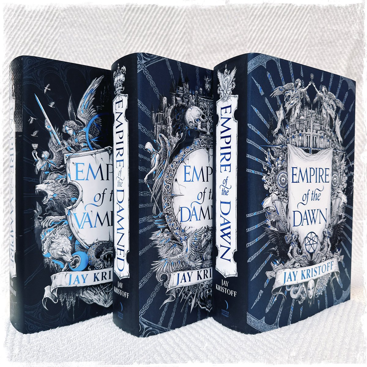 A huge thanks to all you droogs still out there spreading the love about EMPIRE OF THE DAWN. I appreciate all you do, and I couldn’t do this without you. 

Deep Blue editions from <a href="/ForbiddenPlanet/">Forbidden Planet</a> 

🖤⚔️🦇