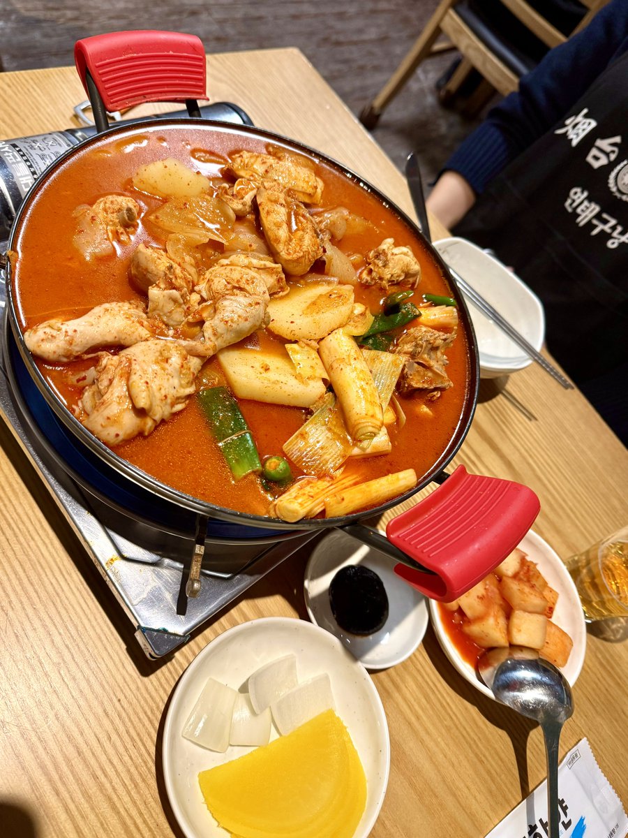 海外避難活動家🇹🇭みさちゃす (@misachasu0209) / Posts / X