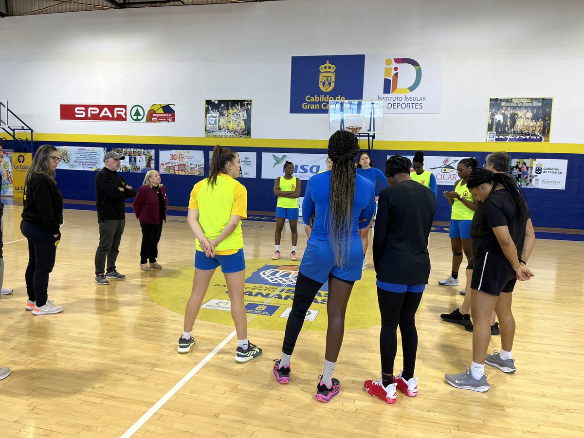 📣 COMUNICADO OFICIAL

🔴 Rafa Calvo es el nuevo entrenador del SPAR Gran Canaria, con el objetivo de mejorar el rendimiento del equipo en este tramo final.

⚠️ Por decisión personal, el anterior entrenador pidió su salida, que el club ha aceptado.

🙏 Gracias por su trabajo y