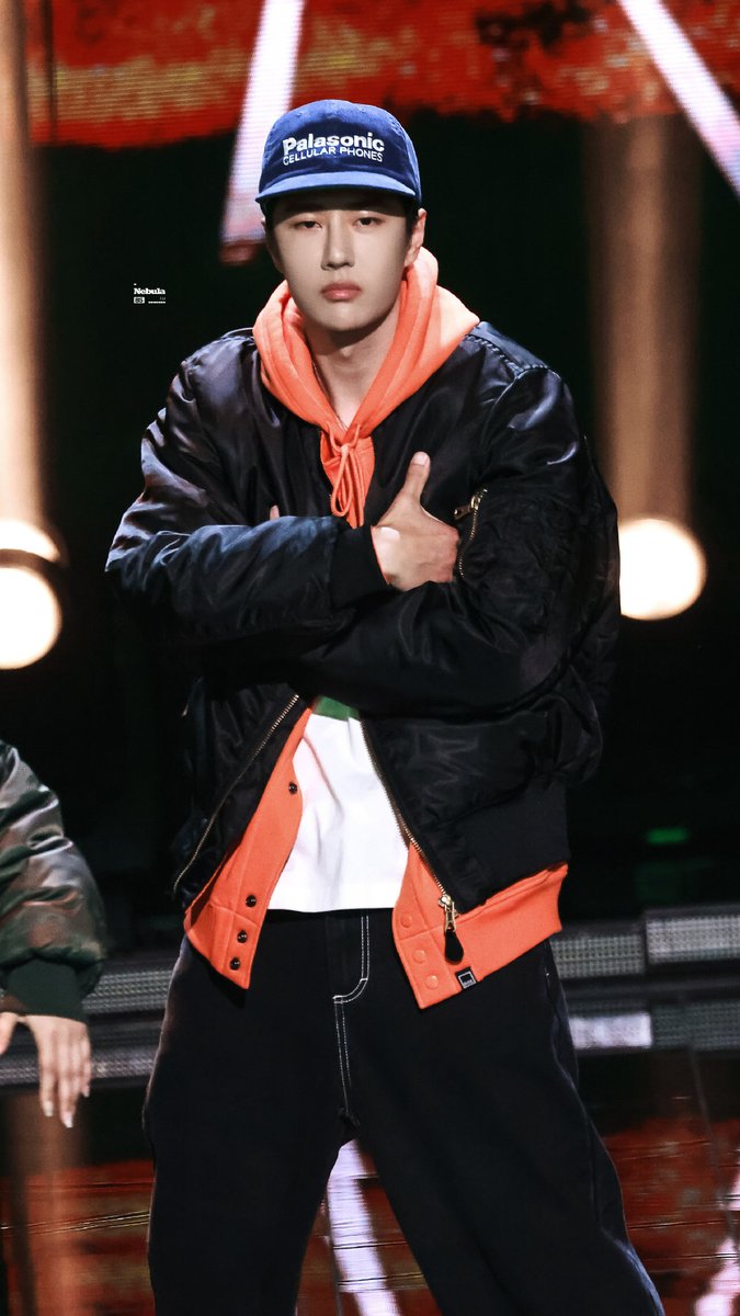 ✧𝒀𝒊𝑩𝒐'𝒔 𝒕𝒉𝒓𝒐𝒘𝒃𝒂𝒄𝒌 𝒎𝒆𝒎𝒐𝒓𝒊𝒆𝒔 ✧ #YiBoMoment