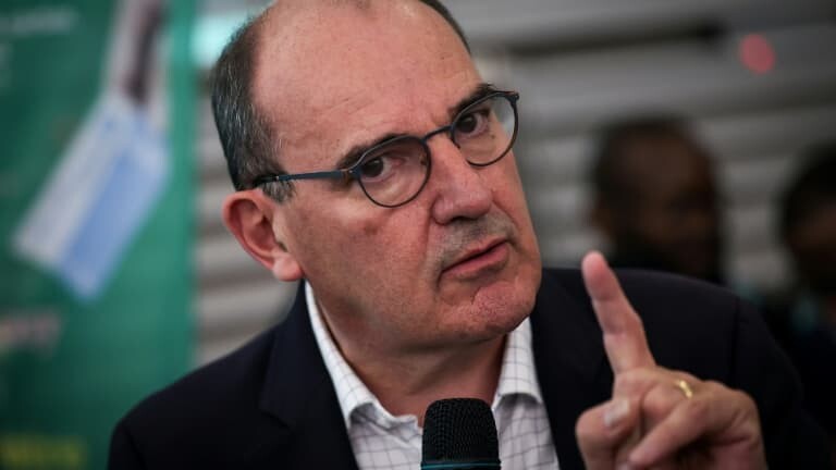 "C’est fou, c’est complètement fou": Jean Castex "sidéré" par la polémique sur la nouvelle classe premium de la SNCF fermée aux enfants dans certains TGV
l.bfmtv.com/luqK
