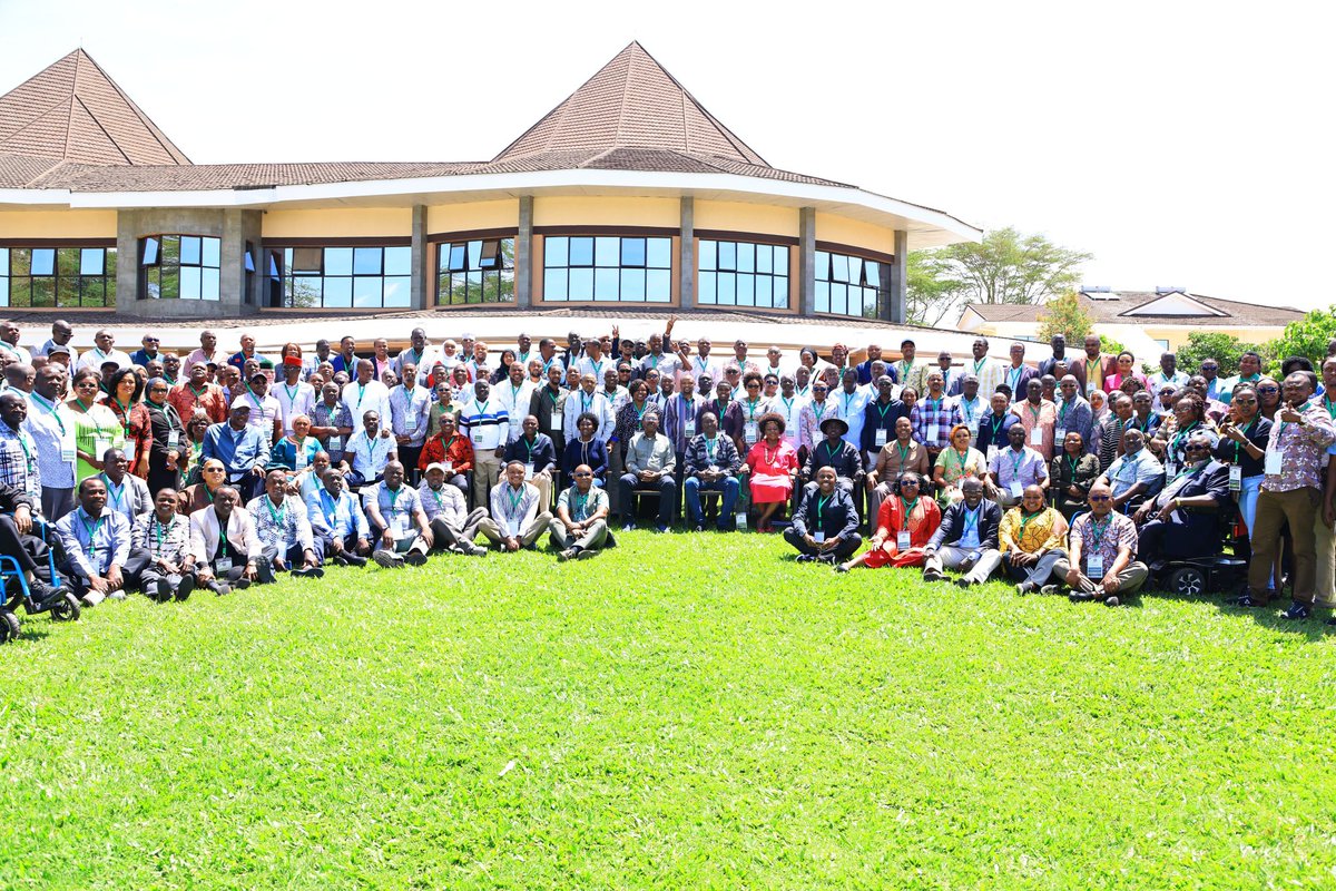 Hon Robert Mbui.Mp.DML.N.A tweet media