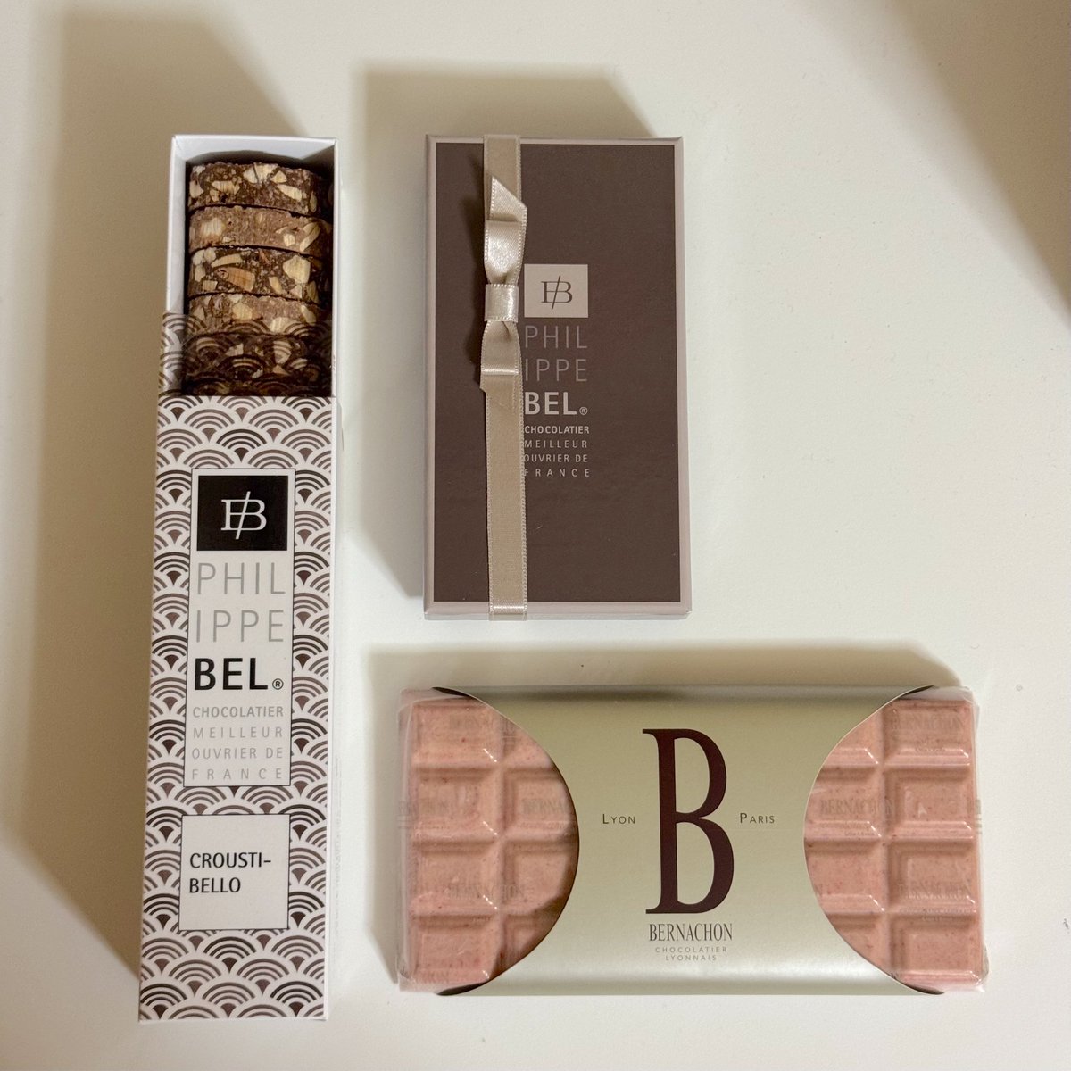 サロショ初心者なので、フィリップ・ベルとベルナシオン並んで購入