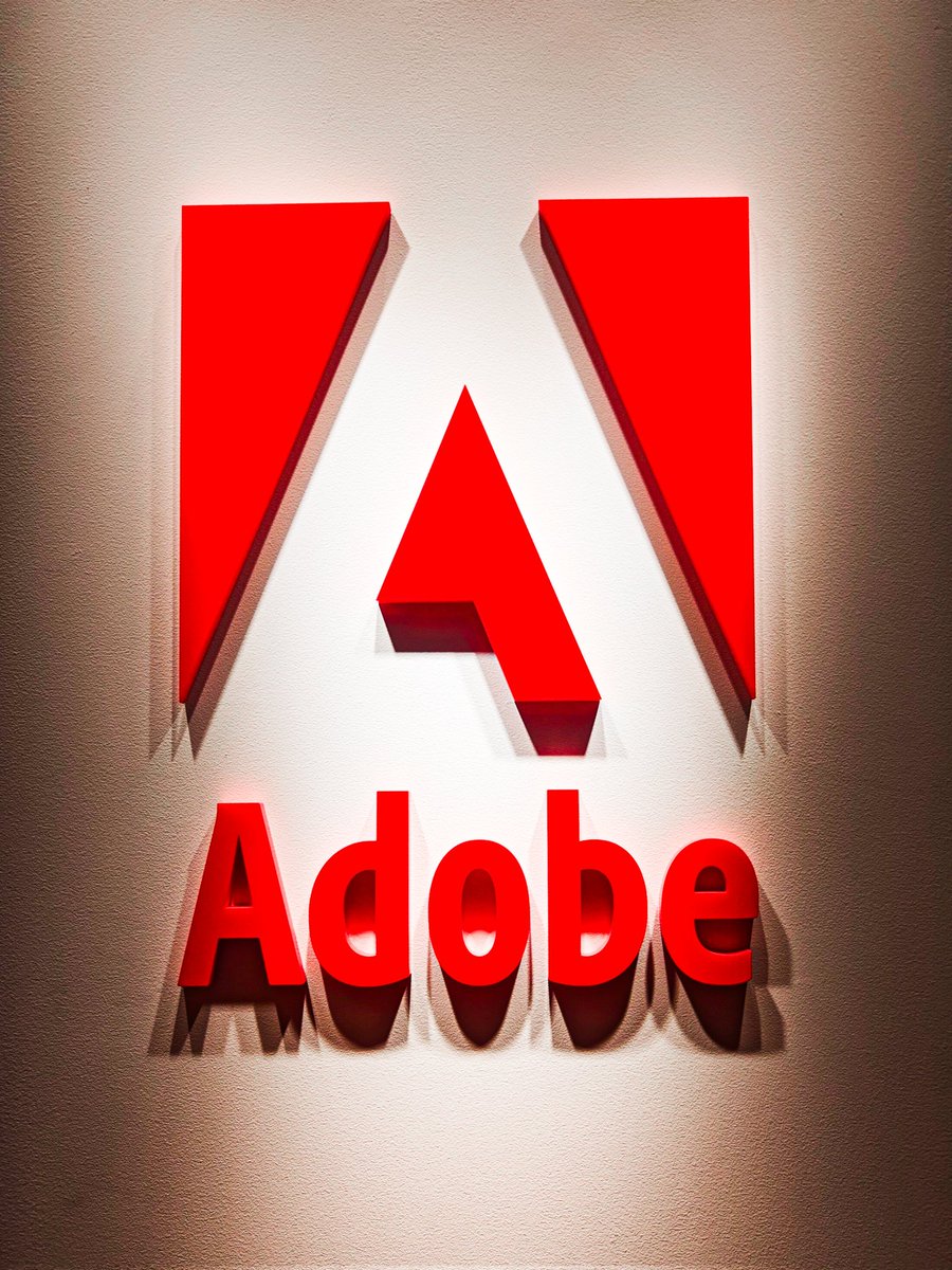 #ACLC のミートアップで、Adobeさんオフィスへお邪魔しました〜！コミュニティを運営している方々と情報交換できる時間はやっぱり楽しいし、コミュニティ活動を支援していただけるのも本当にありがたいです😊