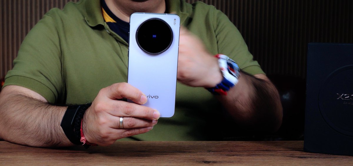 gogiinc's tweet image. For creators who value speed, consistency, and camera quality the Vivo X200T combines DSLR-like portraits, powerful zoom, long battery life, and fast charging in one reliable flagship. 

watch - youtu.be/WXqCIzDdWMU

#VivoX200T #ContentCreators #MobilePhotography