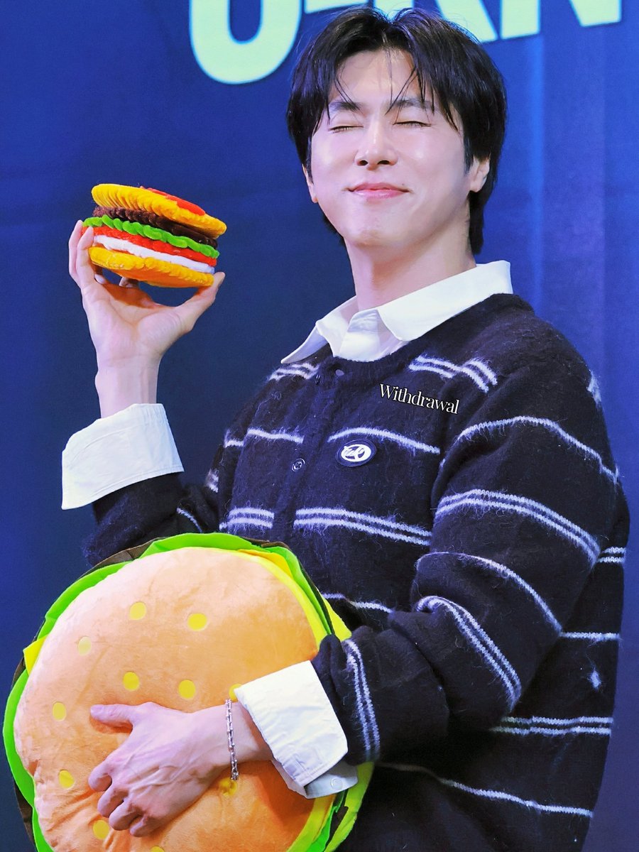 Withdrawal tweet media