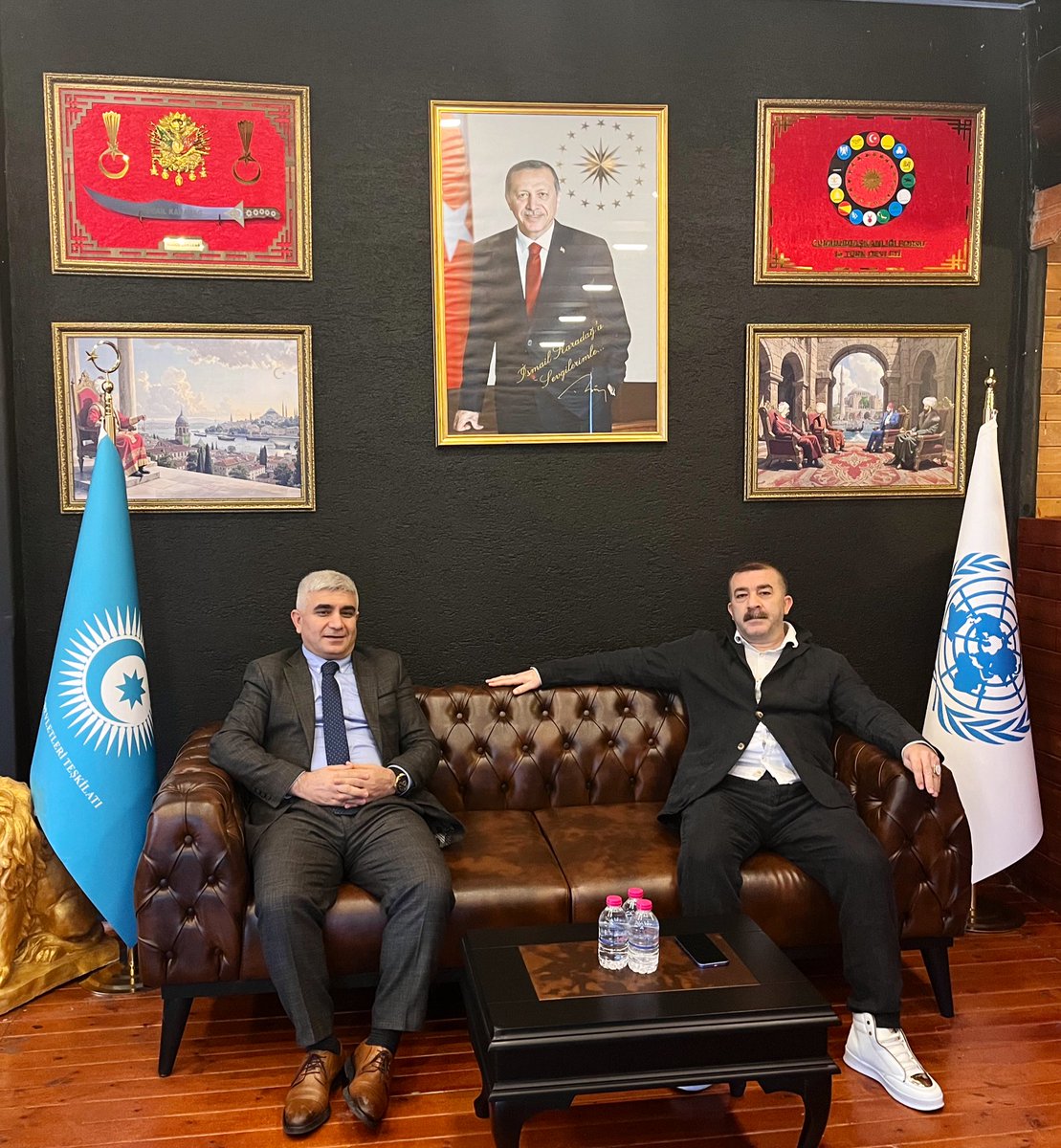 Bugün İsmail dostumu ziyaret ettim misafirliği muhteşem di Rabbim kolaylık lar versin hepimize 
<a href="/_ismailkaradag/">İsmail Karadağ</a>