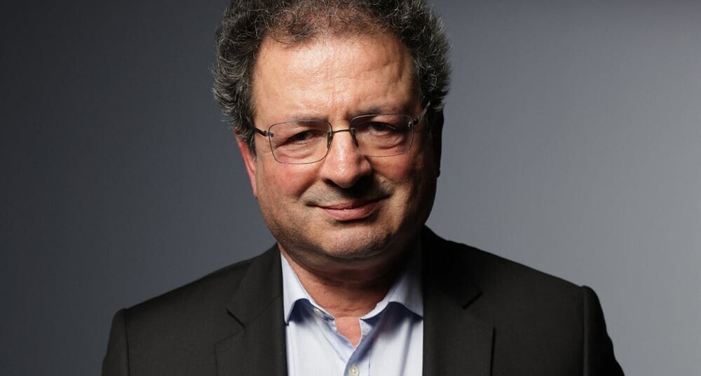 TribuneDimanche's tweet image. 💬  #LaTribuneDimanche - @MouhoudEm, président de l’université Paris Sciences et Lettres (@psl_univ) : « Il n’y a pas trop de diplômés en France »

➡️ À lire ici : l.latribune.fr/ppx

🗞️ Cet article est tiré de notre supplément #Orientation, à retrouver ici :