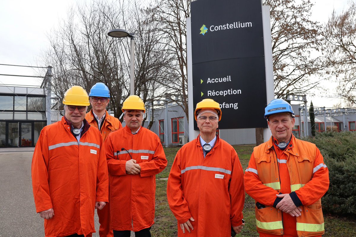 Image de Préfet du Haut-Rhin - 🏭 Industrie
À Neuf-Brisach, Constellium emploie près de 1 700 salariés et a renforcé son outil indu